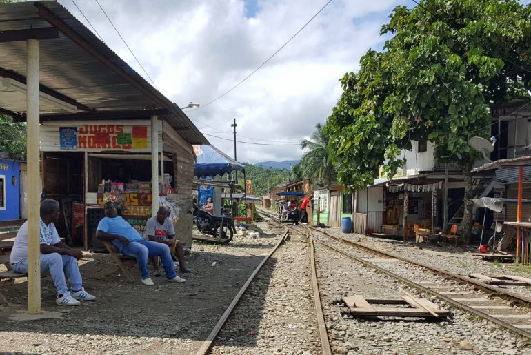 Estacion de brujitas